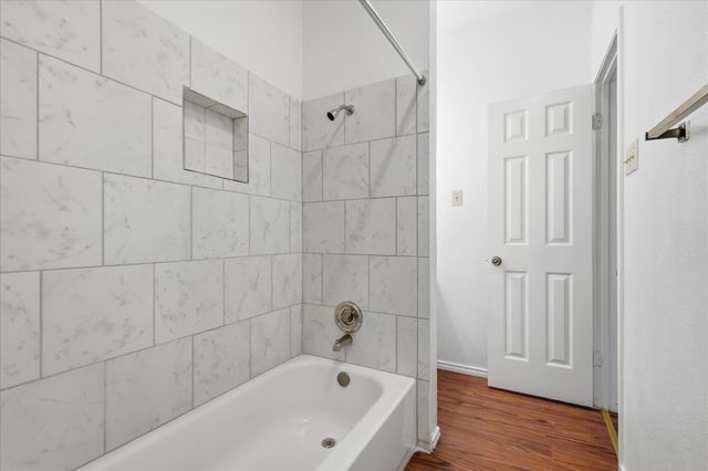 9600 Royal Lane 506, Dallas, TX 75243