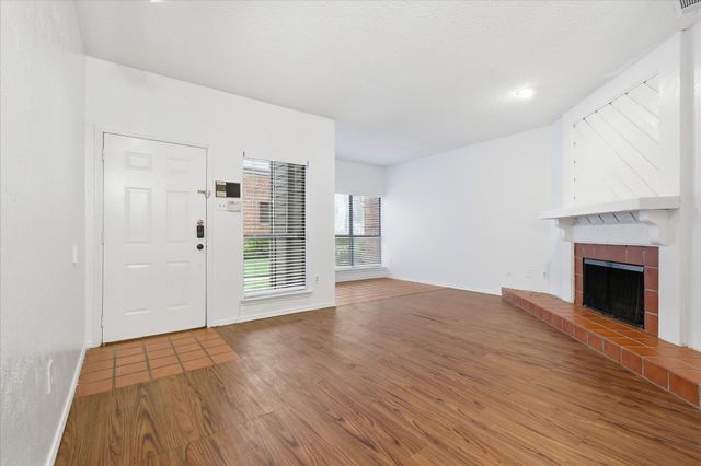 9600 Royal Lane 506, Dallas, TX 75243