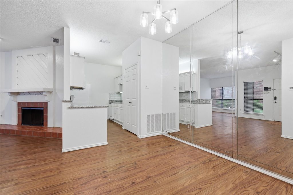 9600 Royal Lane 506, Dallas, TX 75243