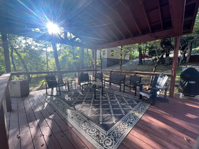 224 Robin Hood dr, Hardy, AR 72542