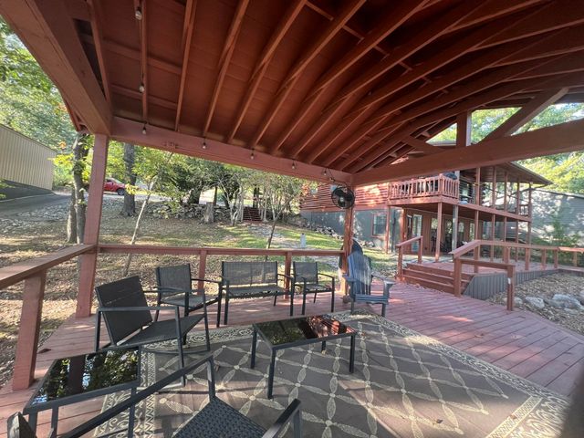 224 Robin Hood dr, Hardy, AR 72542