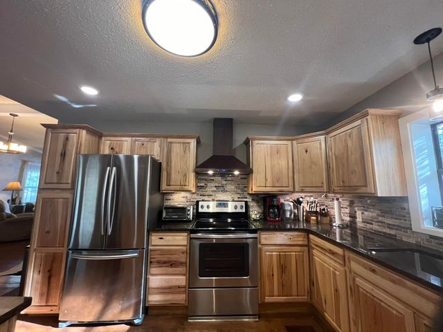 224 Robin Hood dr, Hardy, AR 72542