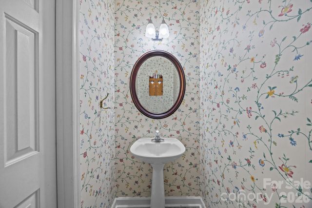 1451 Pine Needle Lane, Mooresville, NC 28115