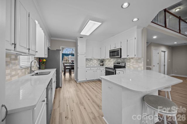 1451 Pine Needle Lane, Mooresville, NC 28115