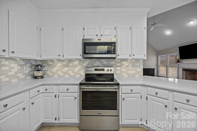 1451 Pine Needle Lane, Mooresville, NC 28115