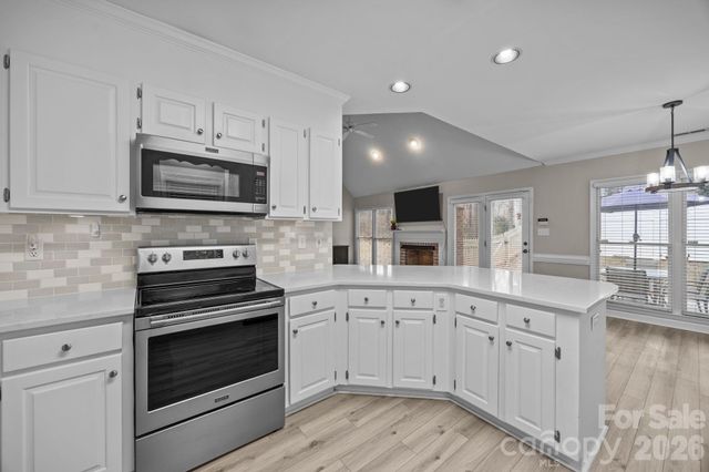 1451 Pine Needle Lane, Mooresville, NC 28115