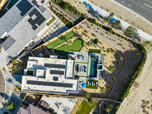 74425 Zeppelin Drive, Palm Desert, CA 92211