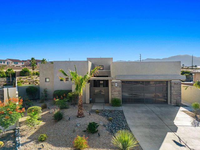 74425 Zeppelin Drive, Palm Desert, CA 92211