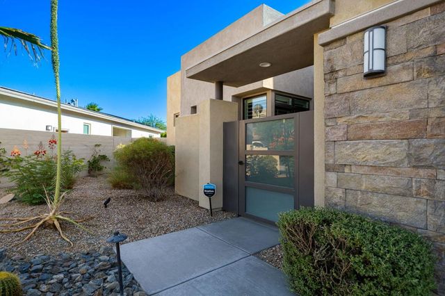 74425 Zeppelin Drive, Palm Desert, CA 92211