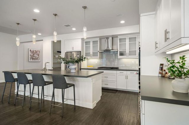 74425 Zeppelin Drive, Palm Desert, CA 92211