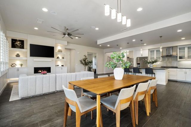 74425 Zeppelin Drive, Palm Desert, CA 92211