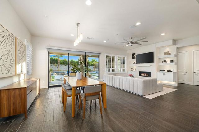 74425 Zeppelin Drive, Palm Desert, CA 92211