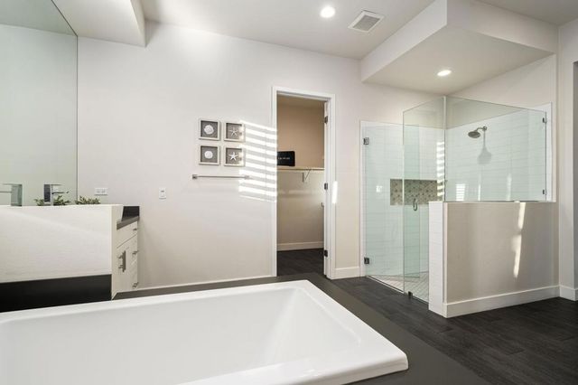 74425 Zeppelin Drive, Palm Desert, CA 92211