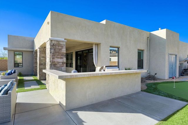 74425 Zeppelin Drive, Palm Desert, CA 92211