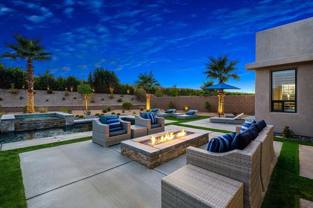 74425 Zeppelin Drive, Palm Desert, CA 92211