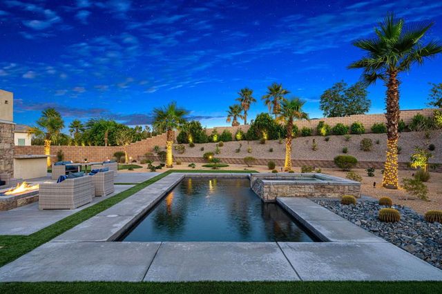 74425 Zeppelin Drive, Palm Desert, CA 92211