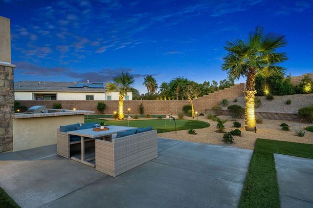 74425 Zeppelin Drive, Palm Desert, CA 92211