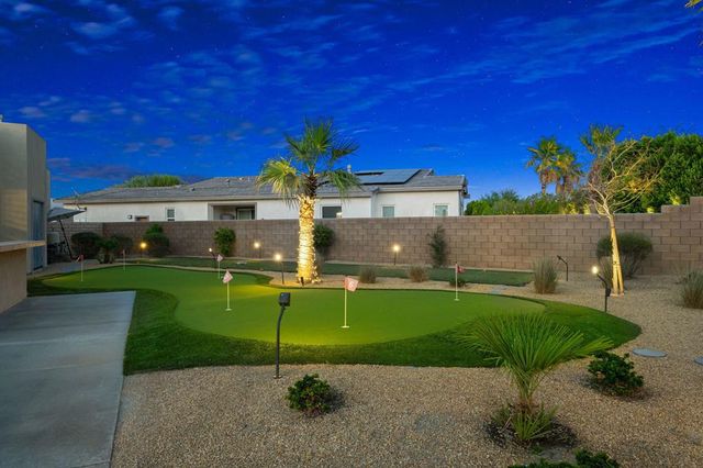 74425 Zeppelin Drive, Palm Desert, CA 92211
