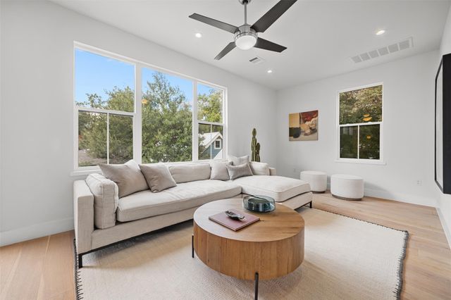 5001 Shoal Creek BLVD, Austin, TX 78756