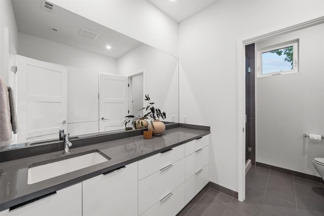 5001 Shoal Creek BLVD, Austin, TX 78756