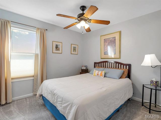 6110 Timberline Place Court, St Louis, MO 63128