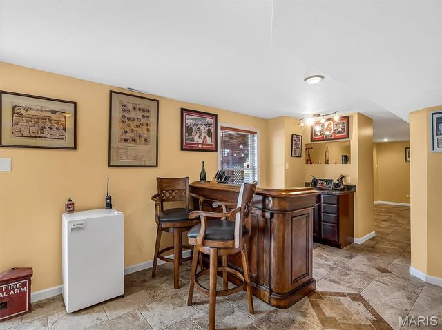 6110 Timberline Place Court, St Louis, MO 63128