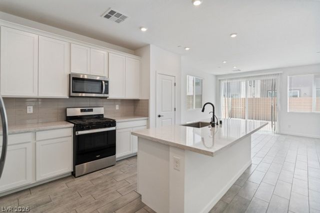 878 Benning Street, Henderson, NV 89011