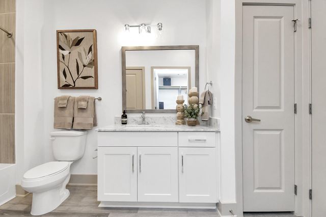 2020 Grandway Drive 2202, Katy, TX 77449