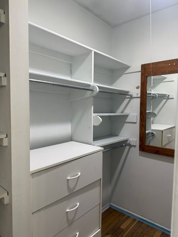 1200 Glen Lane, Hoffman Estates, IL 60169