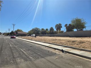 3 Third, Victorville, CA 92395