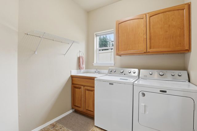 8103 N Calispel Ct, Spokane, WA 99208