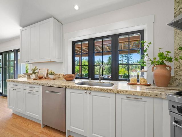 405 Glendale Road, San Mateo, CA 94402