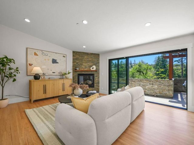 405 Glendale Road, San Mateo, CA 94402