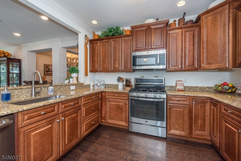 4203 Hoover Ln, Rockaway Twp., NJ 07866 — photo 2