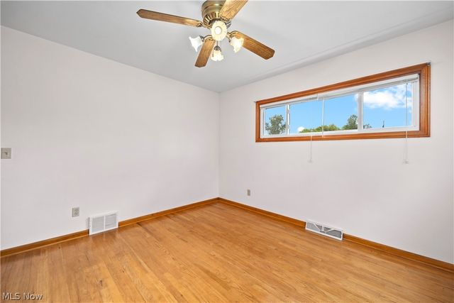 7454 Oberlin Road, Elyria, OH 44035