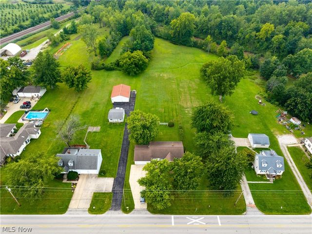 7454 Oberlin Road, Elyria, OH 44035