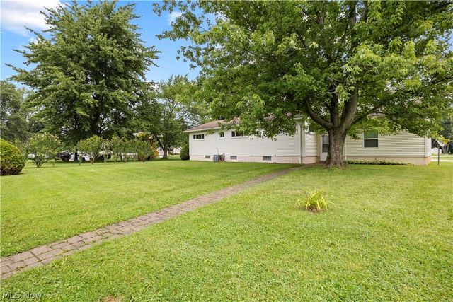 7454 Oberlin Road, Elyria, OH 44035