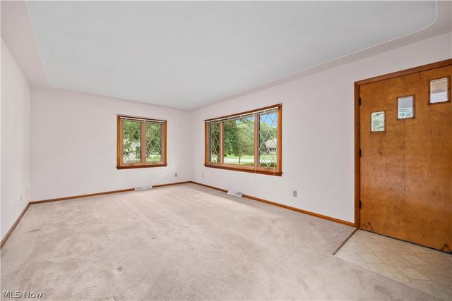 7454 Oberlin Road, Elyria, OH 44035