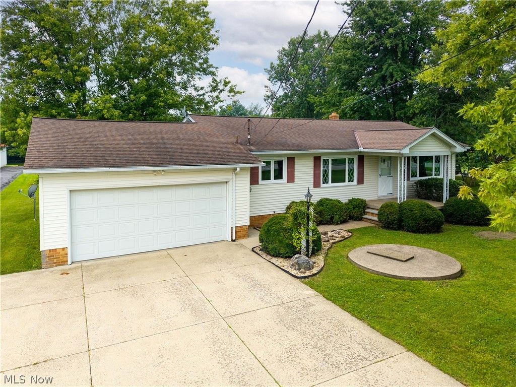 7454 Oberlin Road, Elyria, OH 44035
