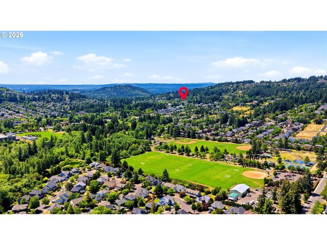 12388 Se SPENCER Ct, Happy Valley, OR 97086