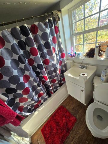 2592 E 39th Street, Chattanooga, TN 37407