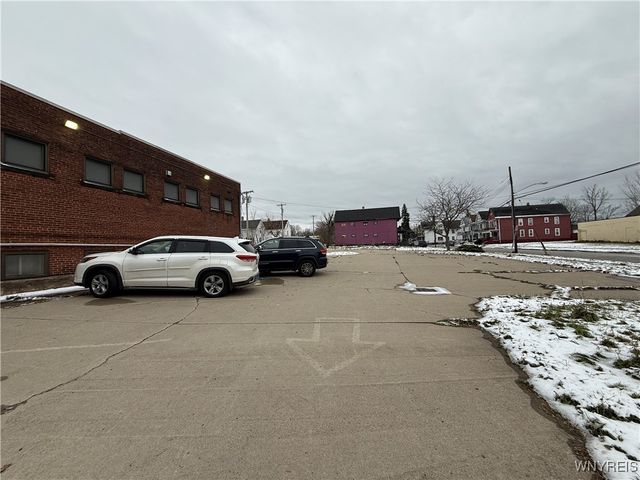 1609 Genesee Street, Buffalo, NY 14211