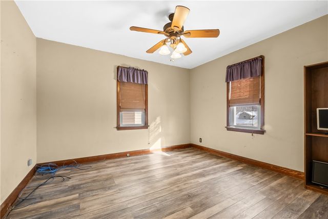 256 Smithfield St, Canonsburg, PA 15317