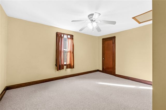 256 Smithfield St, Canonsburg, PA 15317