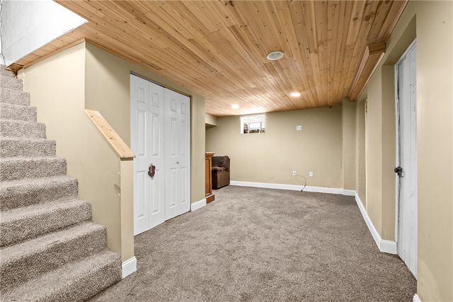 256 Smithfield St, Canonsburg, PA 15317