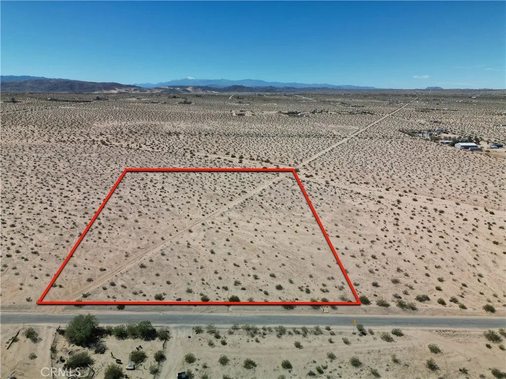 3492 Meldora, 29 Palms, CA 92277