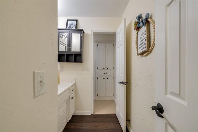 2712 Rolling Hills Terrace, Edmond, OK 73012