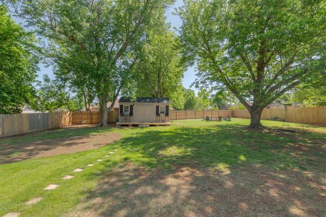 2712 Rolling Hills Terrace, Edmond, OK 73012