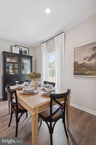 55 SILVERBELL AVE, Berlin, NJ 08009