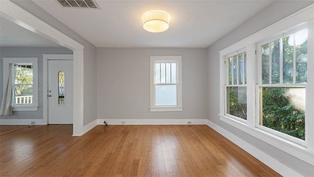 32 E M.L.K Jr Boulevard, Fayetteville, AR 72701